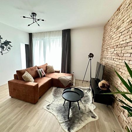 Cityscape Apartment ~ Ac/Indoor Parking/Balcony Budapesta Exterior foto